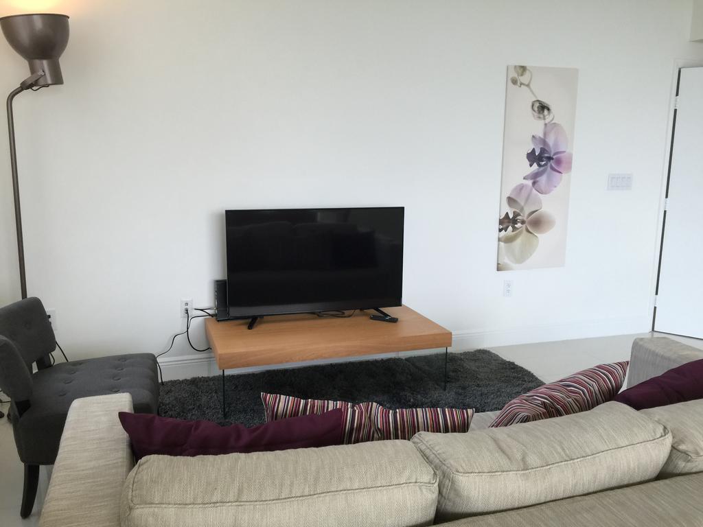 Lyx Suites At One Broadway In Brickell Miami Kültér fotó