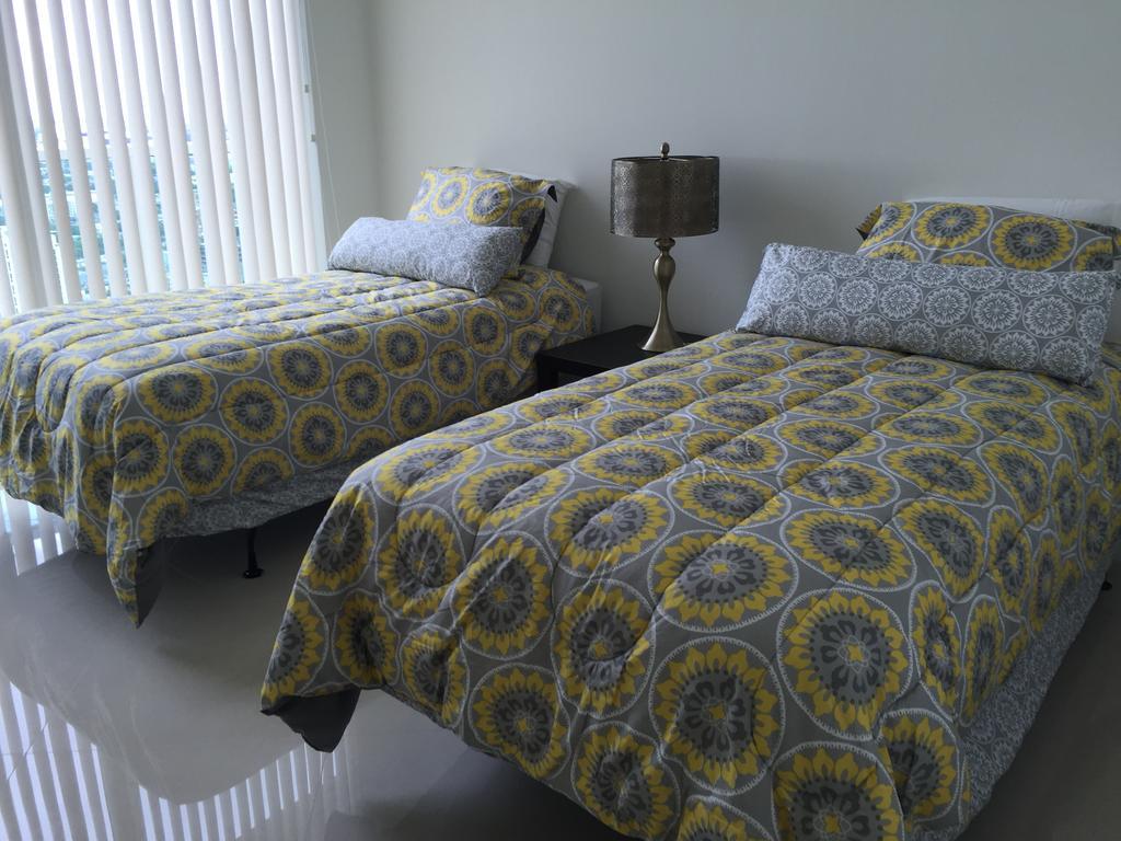 Lyx Suites At One Broadway In Brickell Miami Kültér fotó