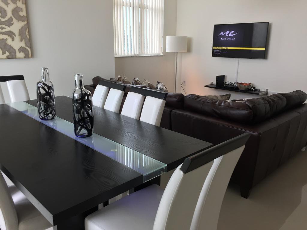 Lyx Suites At One Broadway In Brickell Miami Kültér fotó