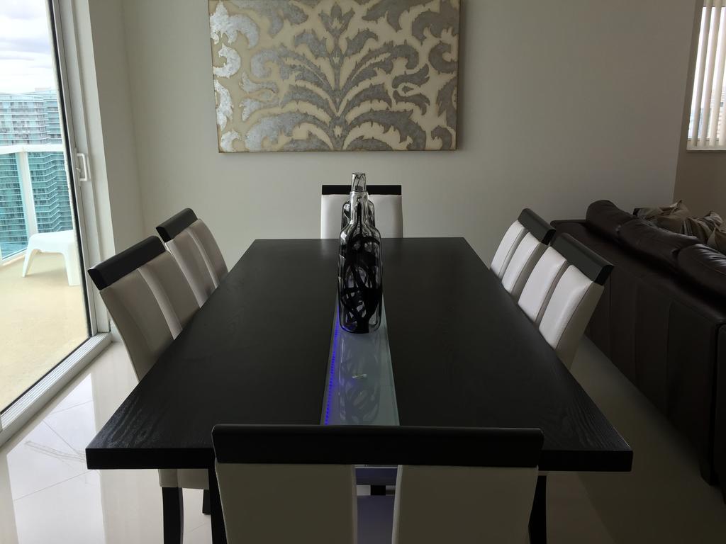 Lyx Suites At One Broadway In Brickell Miami Kültér fotó