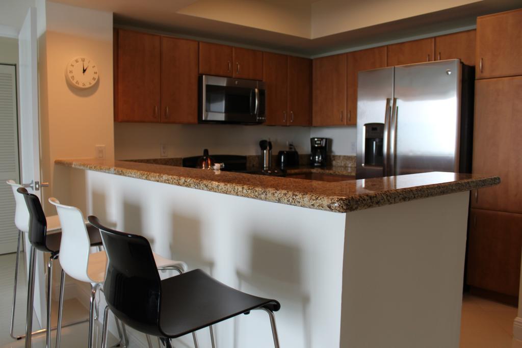Lyx Suites At One Broadway In Brickell Miami Kültér fotó