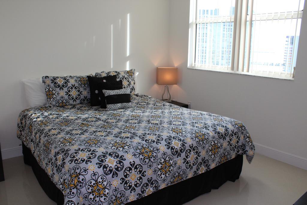 Lyx Suites At One Broadway In Brickell Miami Szoba fotó